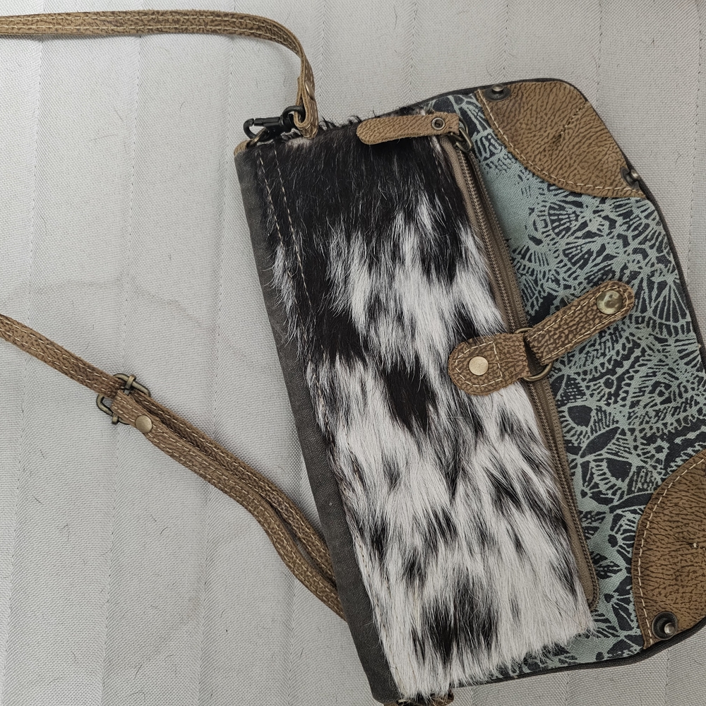 Stylish Tan and Black Women's Bag